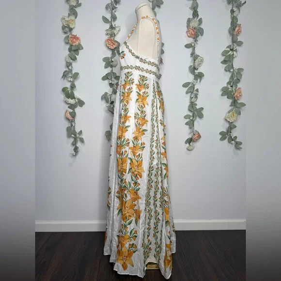 Farm Rio Tropical Lightness Floral Cotton Maxi Dress - Picture 9 of 15